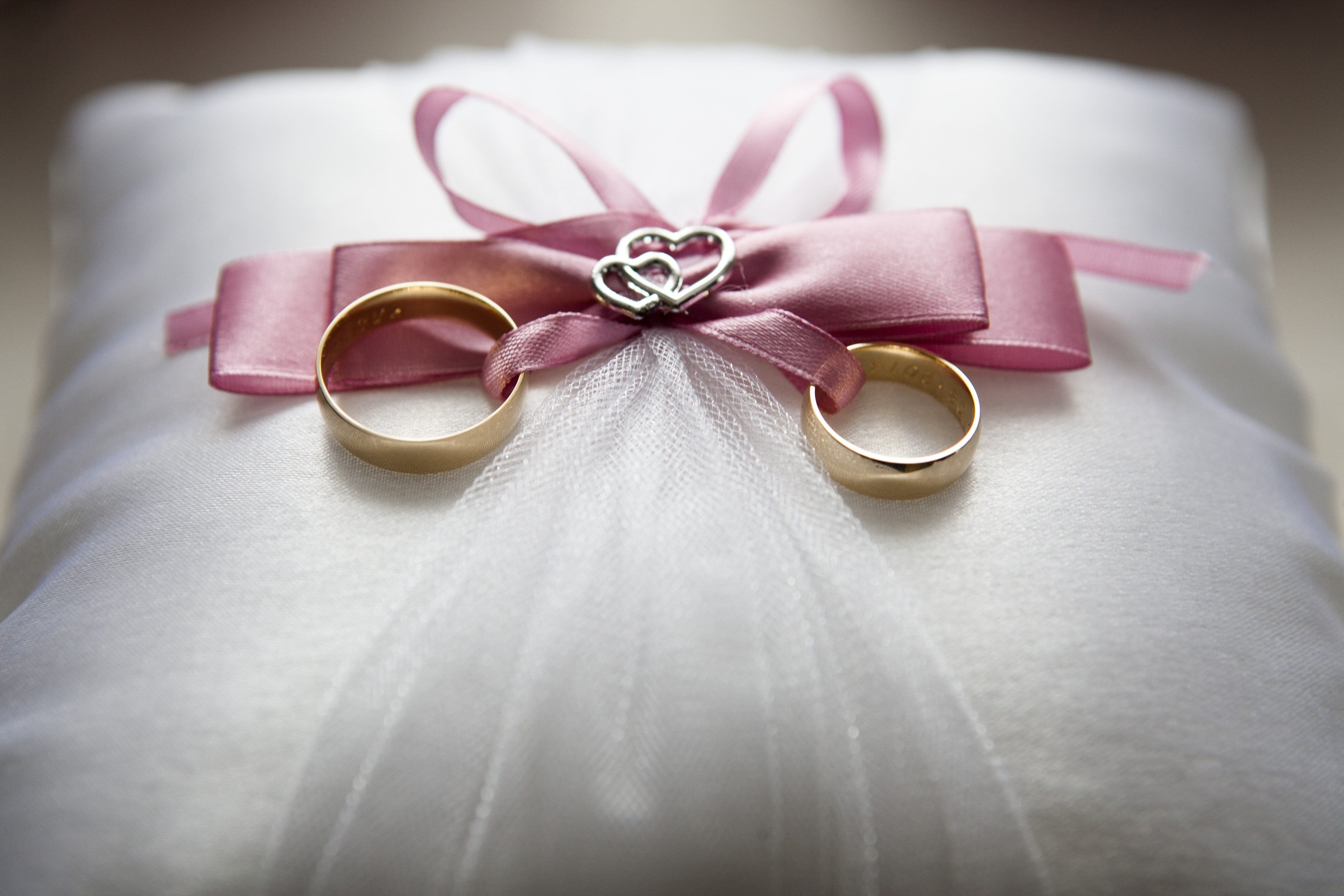 Best Wedding Dress Shops in the US 2026: Where to Find Your Dream Gown