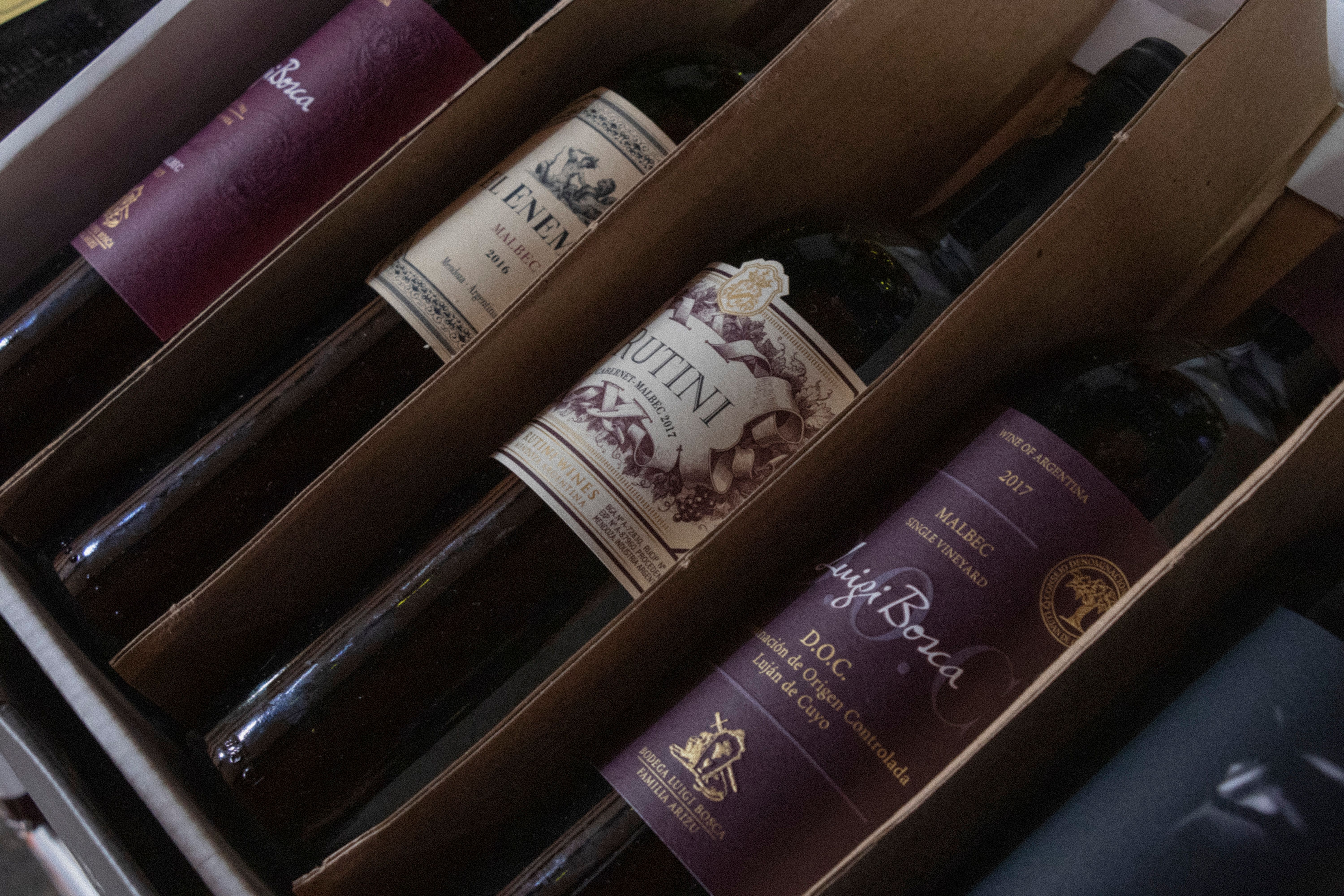 Best Wine & Beer Clubs 2026: Monthly Subscription Boxes Compared