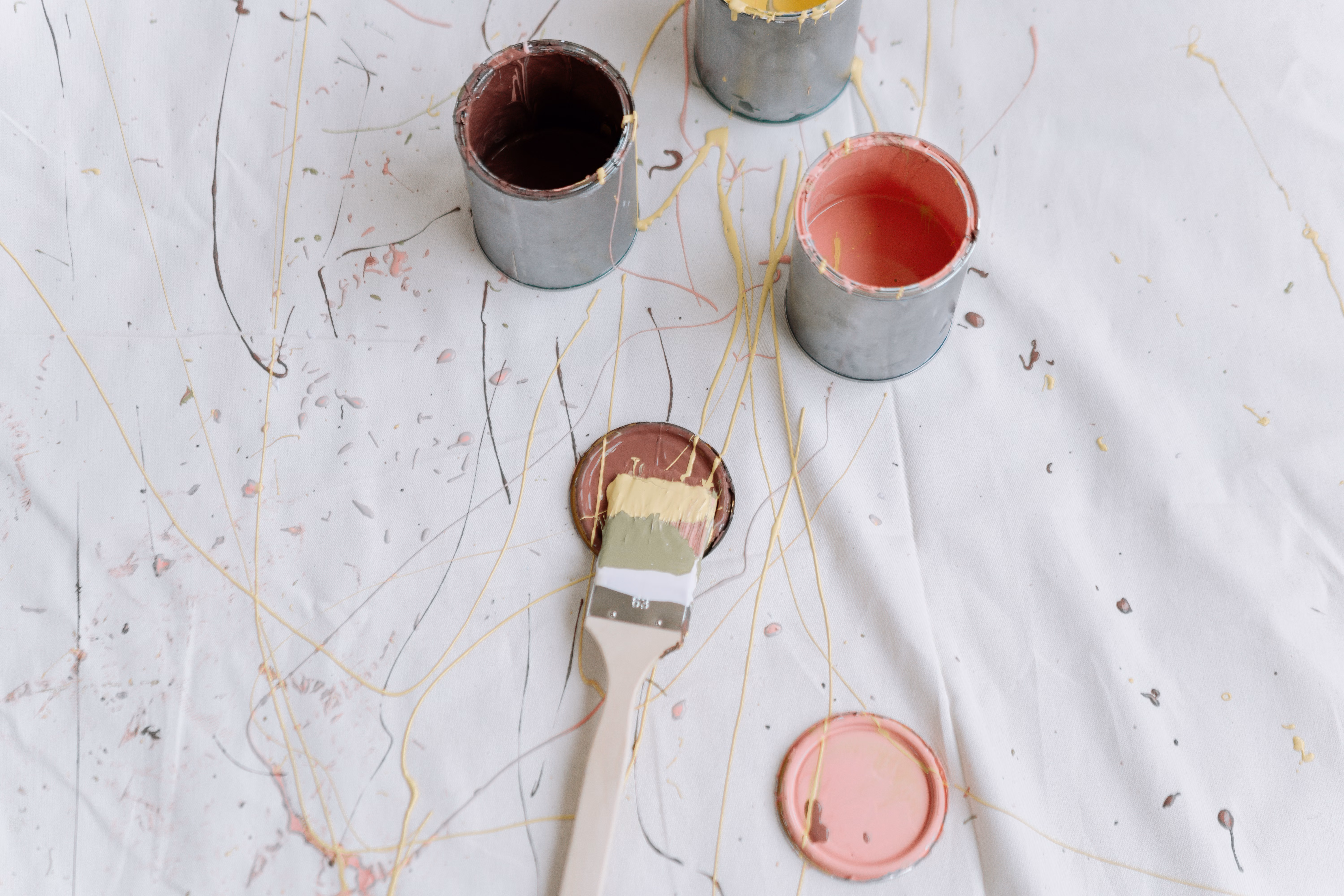 Best Interior & Exterior Paint Brands 2026: Benjamin Moore vs Sherwin-Williams vs Behr vs PPG