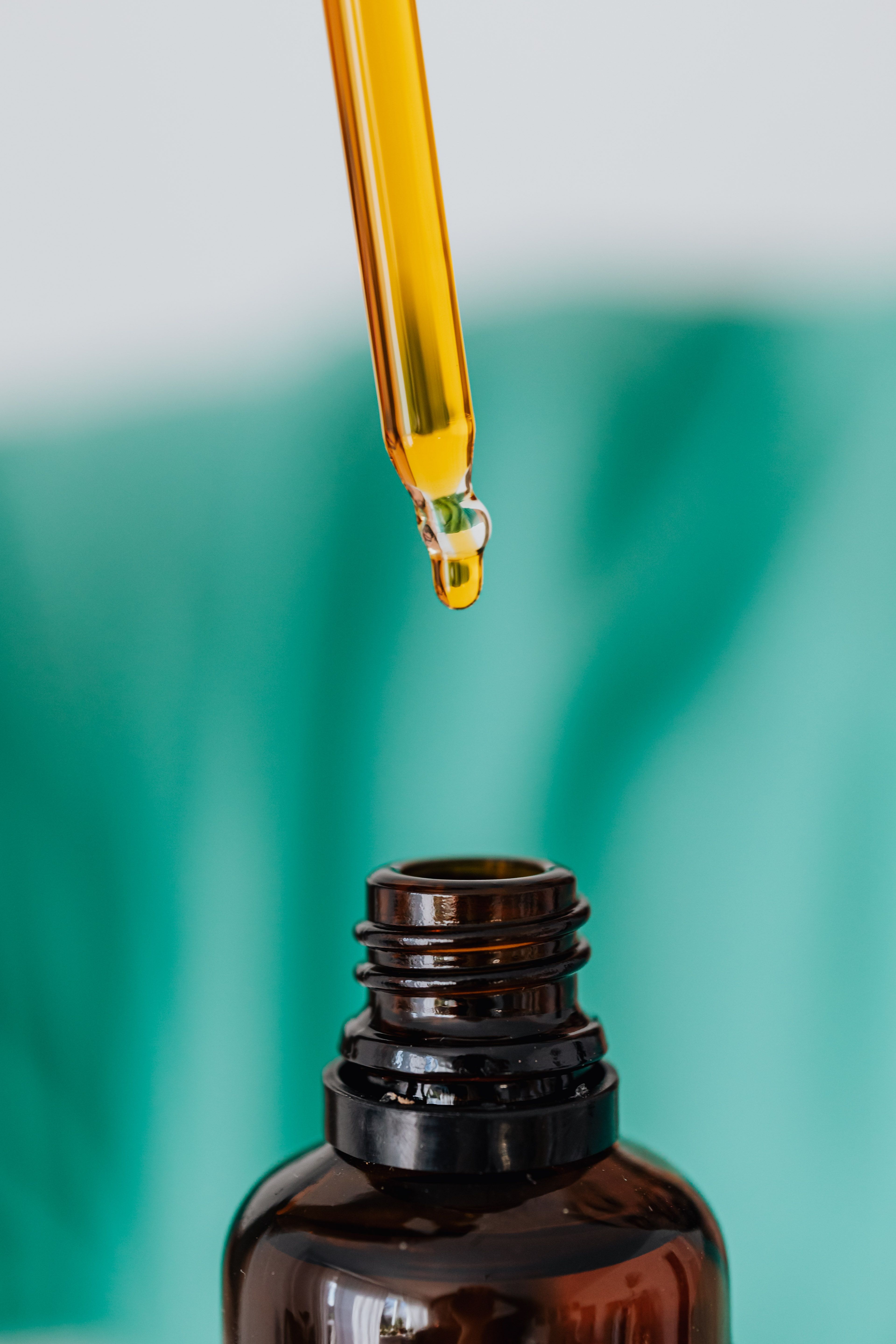 Best Anti-Aging Skincare Products 2026: Retinol, Peptides & Bakuchiol Compared